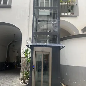 Apartment La Cartolina Di Parking Free Small Car, Naples